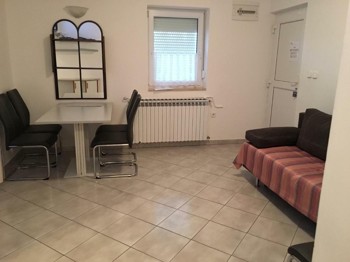 Fuchs Apartment